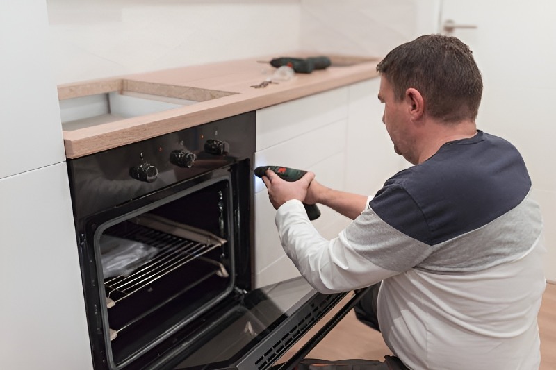 DIY Tips for Effective Oven Repair in Mineral Springs